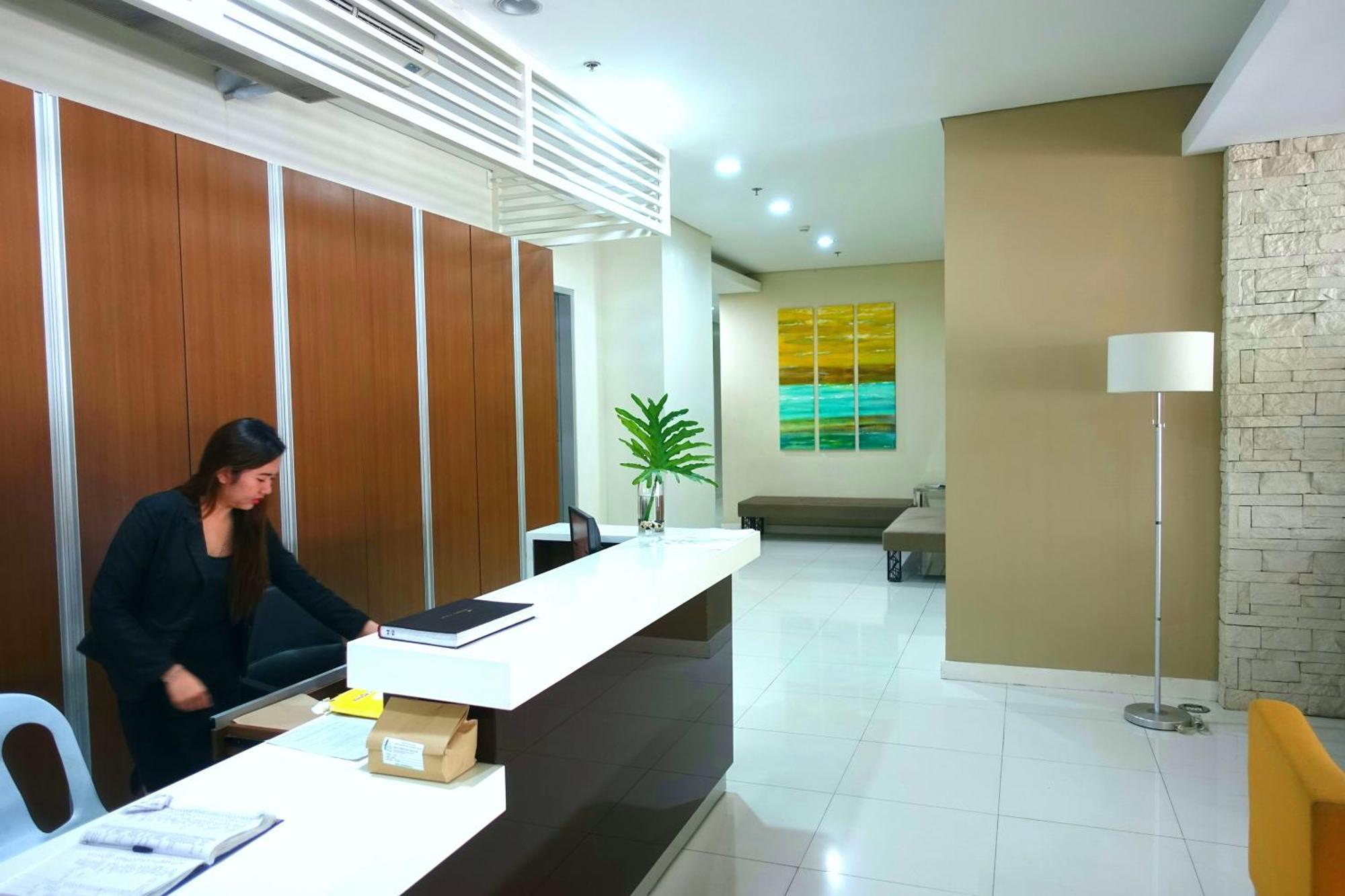 Avida Towers It Park 1bedroom Unit Queen Bed Apartment Cebu