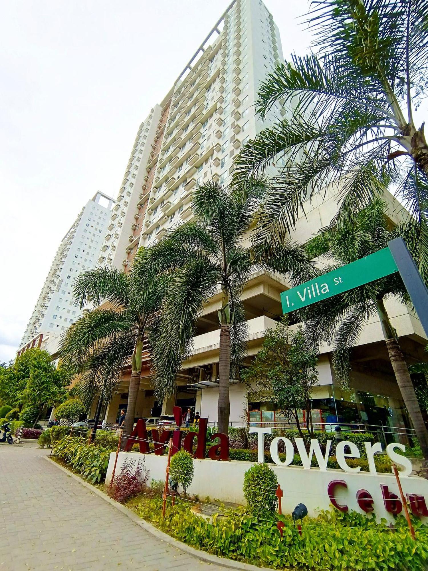 Apartment Avida Towers It Park 1bedroom Unit Queen Bed