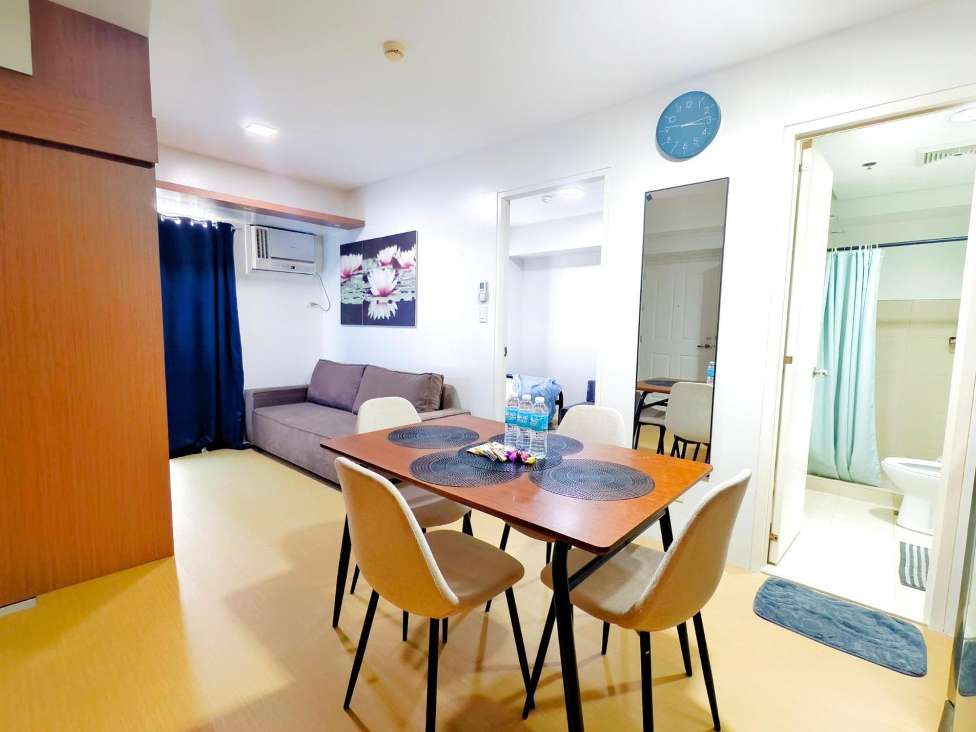 Apartment Avida Towers It Park 1bedroom Unit Queen Bed