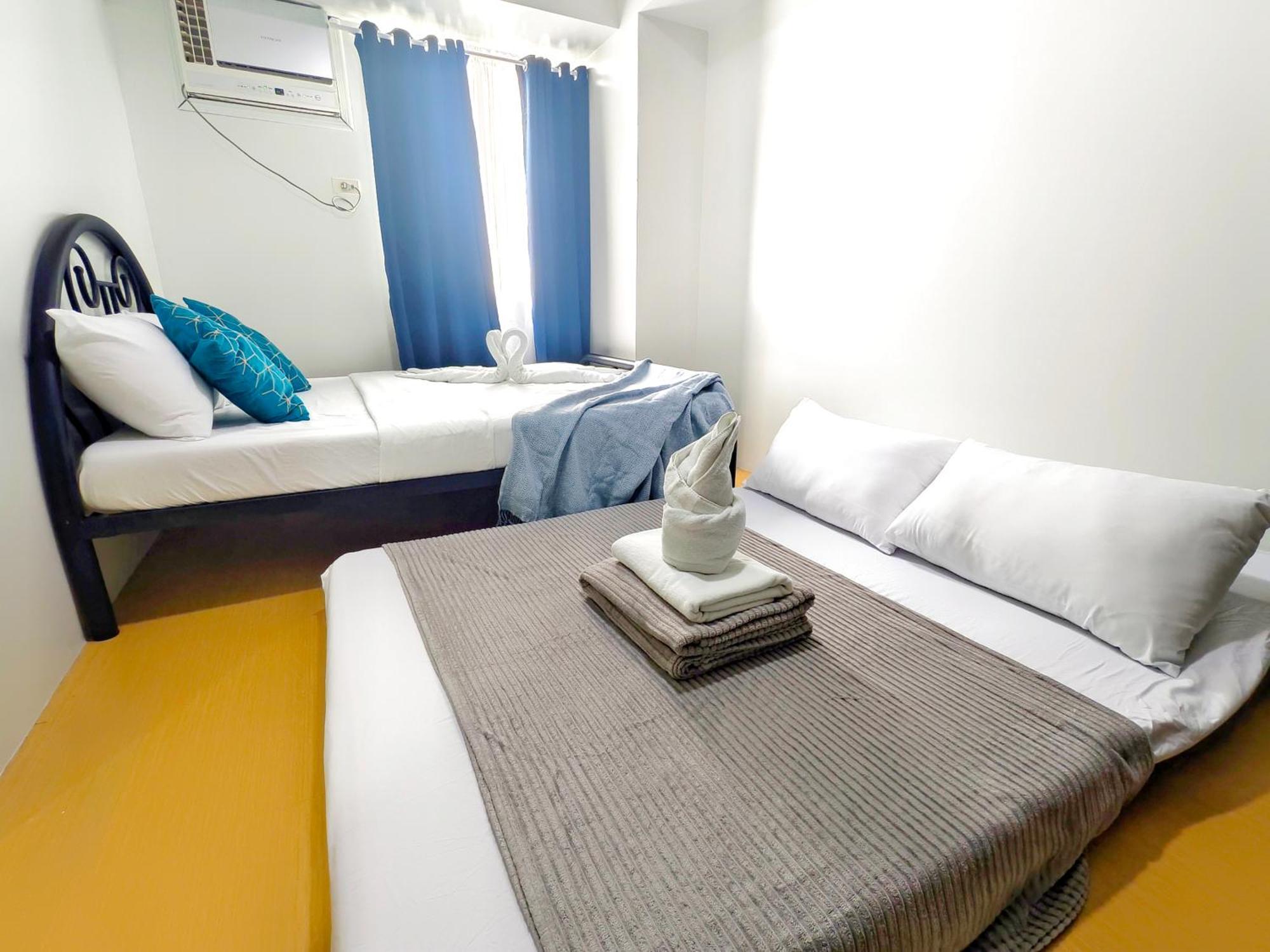Avida Towers It Park 1bedroom Unit Queen Bed Cebu